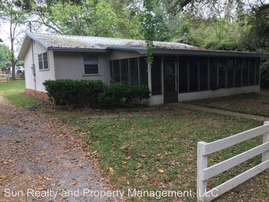 Main picture of 14775 Cedar St & 14772 Camellia Ave