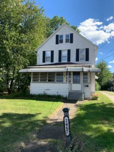 Main picture of 2467 3rd St