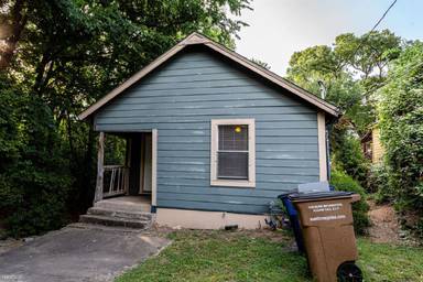 Main picture of 1185 1/2 Sol Wilson Ave