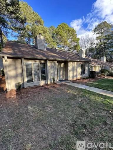 Main picture of 115 Mossbark Ln