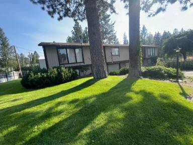 Main picture of 5908 E 9th Ave