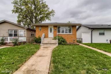 Main picture of 8636 Massasoit Ave