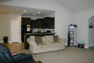 Main picture of 658 Red Fern Rd