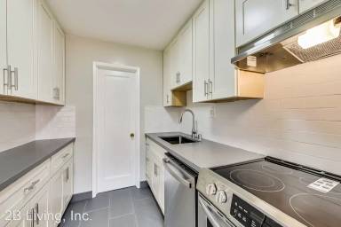 Main picture of 220 Orange St