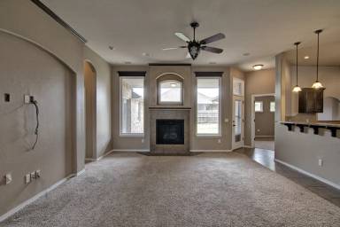 Main picture of 16005 Petaluma Pl