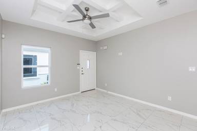 Main picture of 4000 Hawthorne Ave