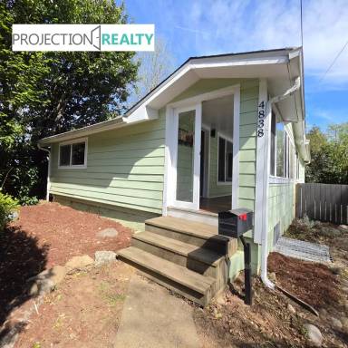 Main picture of 4838 NE 99th Ave