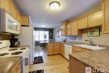 Main picture of 6915 McCauley Trl S
