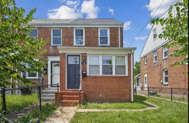 Main picture of 116 Sollers Point Rd