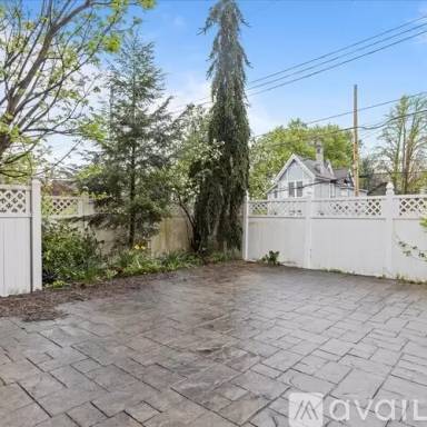 Main picture of 500 Shady Ave