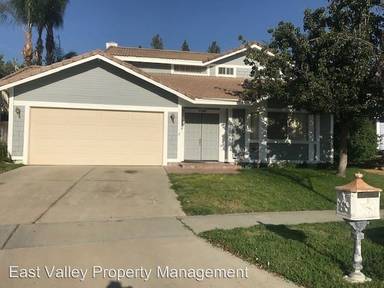 Main picture of 1200 Darlene Ct