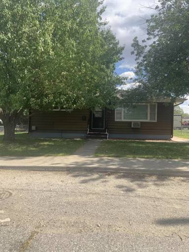 Main picture of 109 N Helena Ave