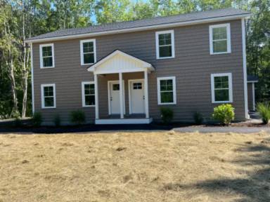 Main picture of 49 Baribeau Dr