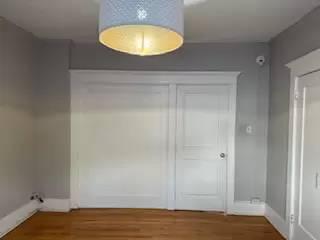 Main picture of 3 3rd St