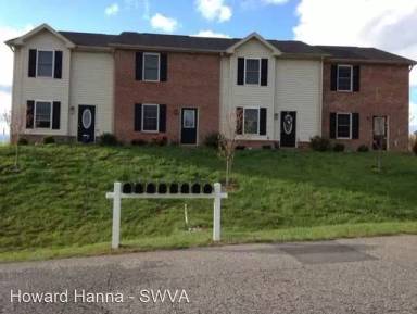 Main picture of 120 Thoroughbred Cir
