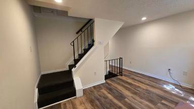 Main picture of 1736 Abbotston St
