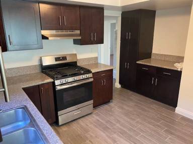 Main picture of 840-846 Sartori Ave