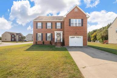 Main picture of 1418 Woodside Ct