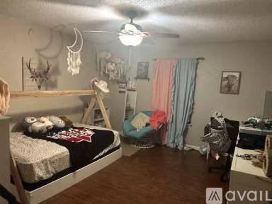 Main picture of 2016 Cumberland Dr