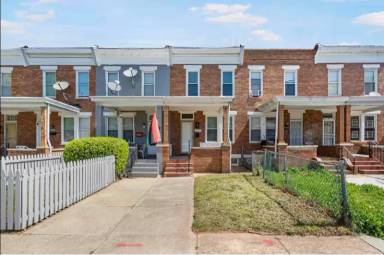 Main picture of 2818 Lake Ave
