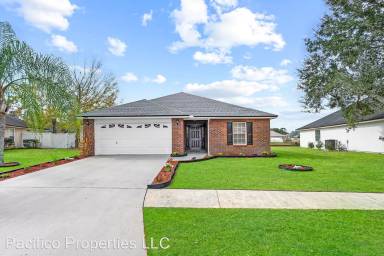 Main picture of 7384 Hawks Cliff Dr W