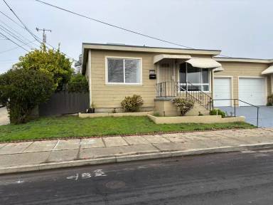 Main picture of 1070 Clark Ave