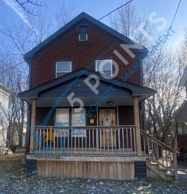 Main picture of 10710 Nelson Ave