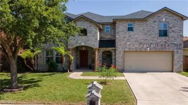 Main picture of 1925 Andrea Ave
