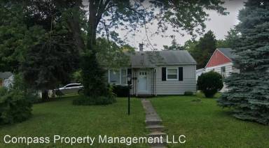 Main picture of 1902 N Euclid Ave