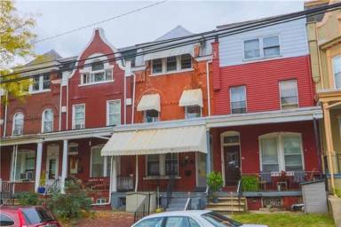 Main picture of 32 S Franklin St