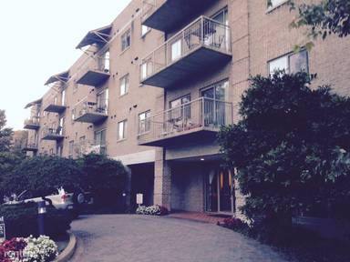 Main picture of 1160 N Quincy St