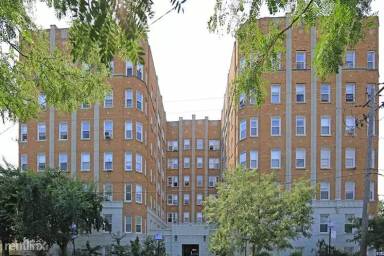 Main picture of 6748 N Ashland Ave