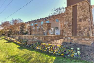 Main picture of 1413 Bramblewood Dr