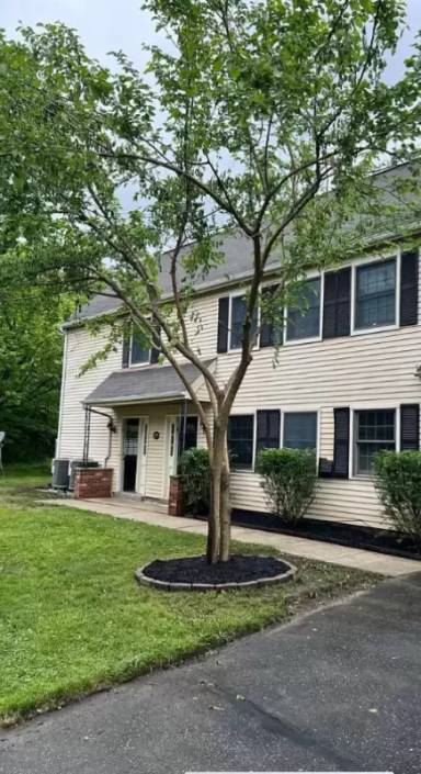 Main picture of 108B Willow Turn