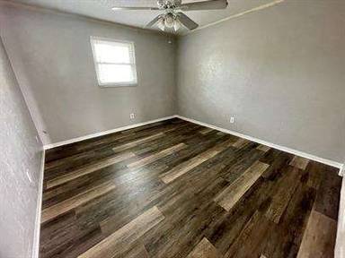 Main picture of 130 Glen Myra Ave