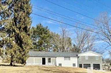 Main picture of 1070 Hightop Rd