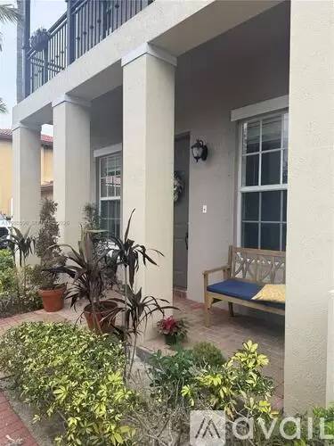 Main picture of 14602 SW 11th St