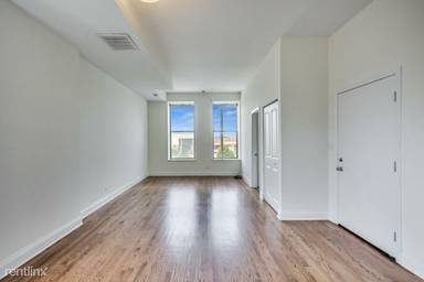 Main picture of 1701 N Sheffield Ave