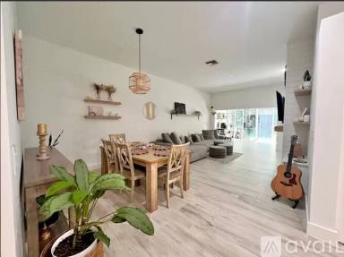 Main picture of 1813 Wood Fern Dr