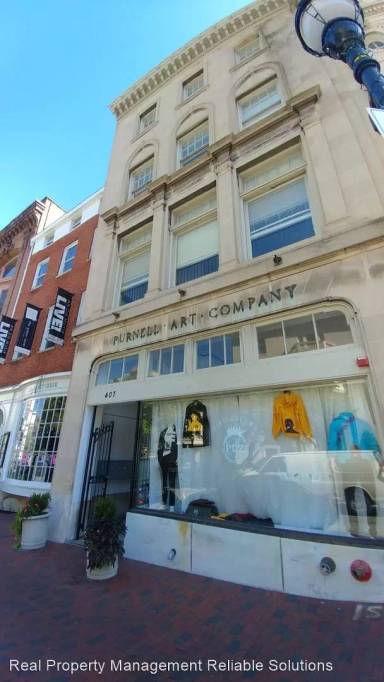 Main picture of 407 N Charles St