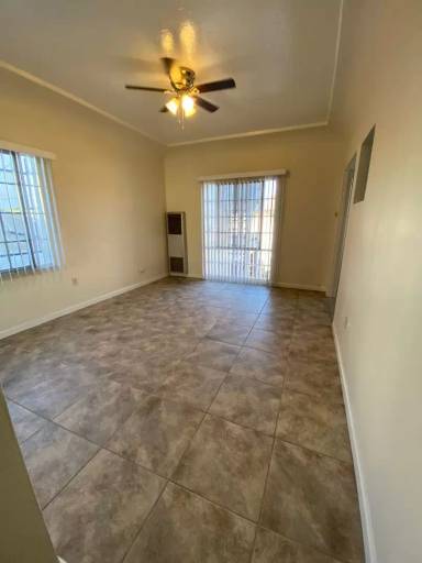 Main picture of 3925 E Broadway