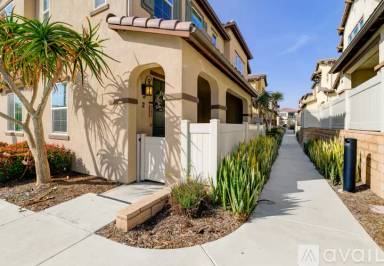 Main picture of 1717 Carrillo Pl