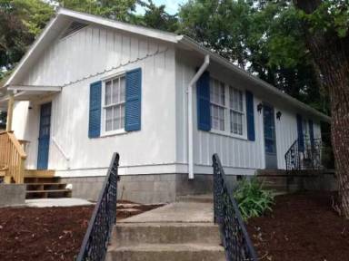 Main picture of 298 Wallace Rd