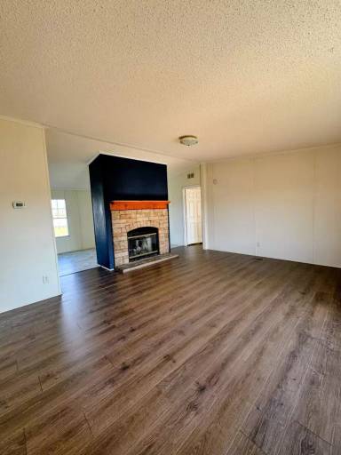 Main picture of 85 Brook Meadow Ln