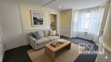 Main picture of 46 Lafountain St