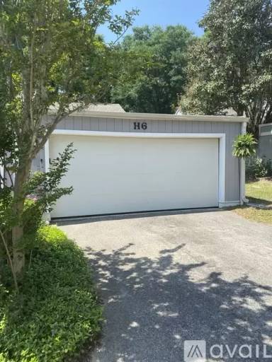 Main picture of 900 Brotherhood Rd