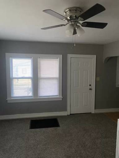 Main picture of 221 W Gilbert St