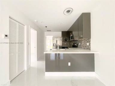 Main picture of 12060 SW 216th St