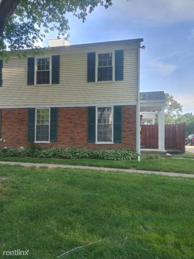 Main picture of 24704 Meadow Creek Dr