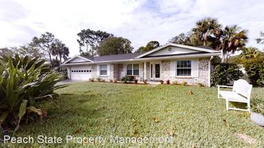 Main picture of 611 Bowles Ct